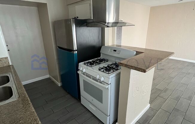 218 Chicago in Beautiful Huntington Beach!