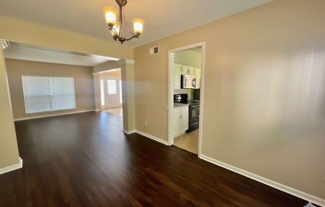 Stunning 4 Bed, 2.5 Bath Home for Rent in Prime Lake Mary Location! $400 off First Month Rent!!!