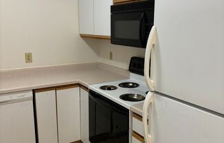 2 beds, 1 bath, $825