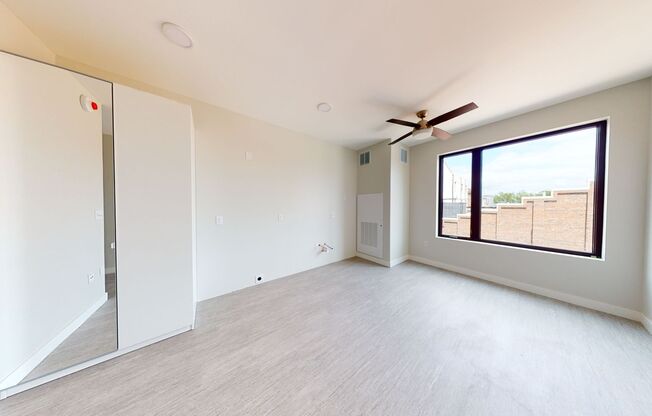 Studio, 1 bath, 460 sqft, $1,025, Unit 2530-423