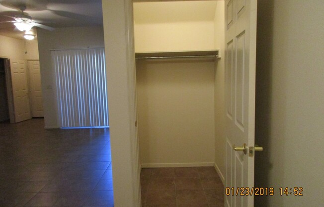 1 bed, 1 bath, 784 sqft, $1,230, Unit 607