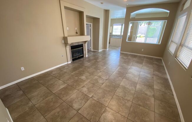 Beautiful one story 3 bed/2 bath home located in West Las Vegas