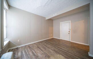 Studio, 1 bath, $795, Unit 13