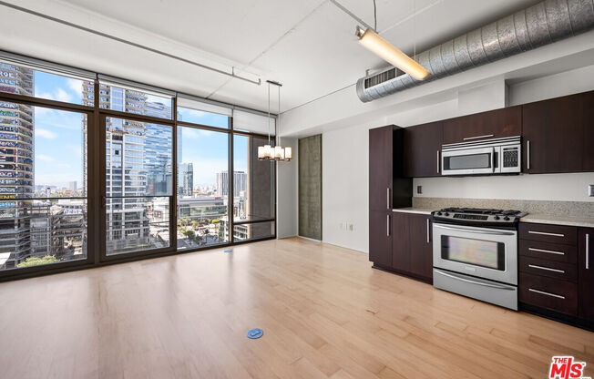 1 bed, 1 bath, 1,030 sqft, $3,200, Unit 1410