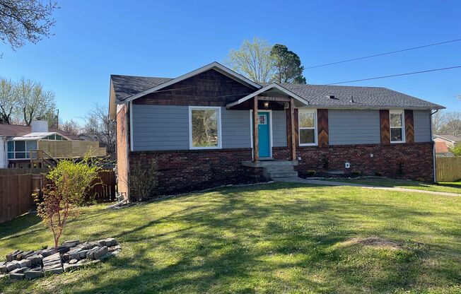 3 bed 2 bath home for rent in Hermitage!