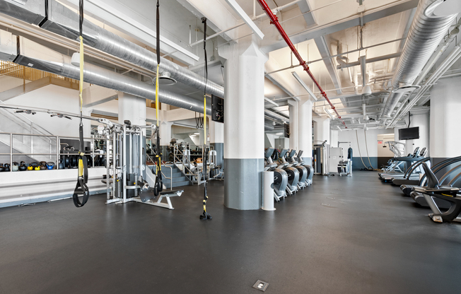 1 bed, 1 bath, 798 sqft, $5,600, Unit C107