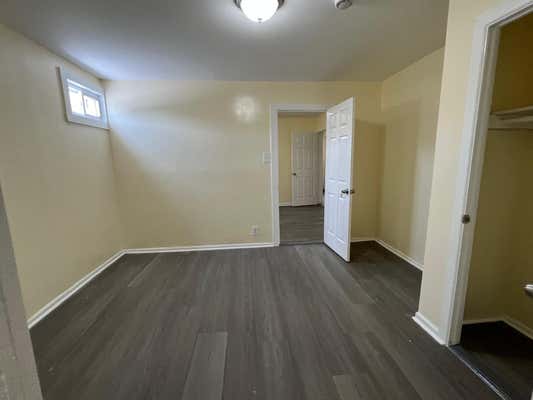 114 7 JAMAICA AVE