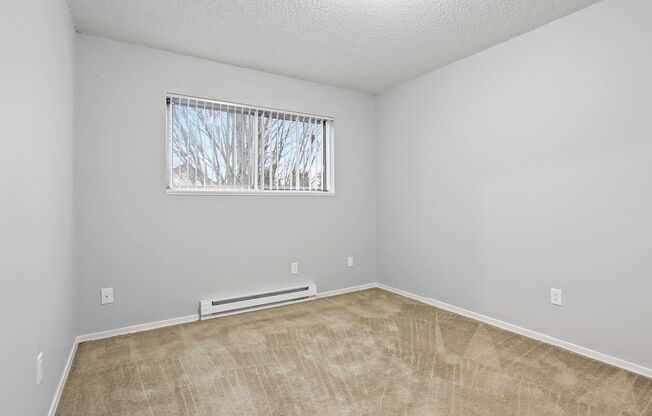 2 beds, 1.5 baths, 846 sqft, $1,495, Unit 14