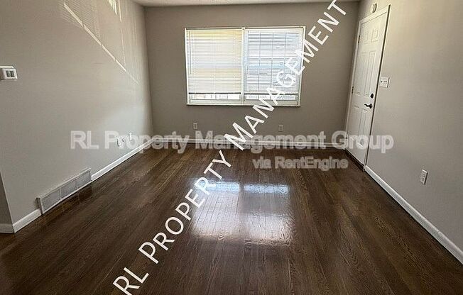 284 BROADMEADOWS BLVD