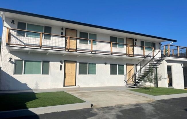 620-626 Iris Drive