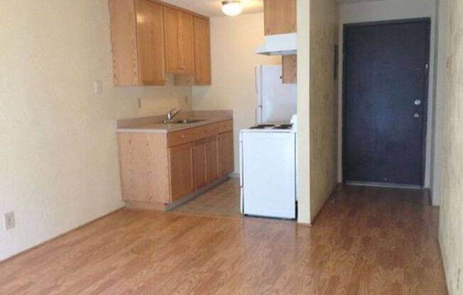 Mill Manor Apartments