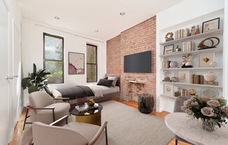 326 E 74 ST