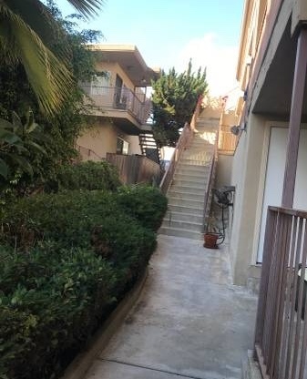 2 beds, 1 bath, 800 sqft, $2,395, Unit 3630 03
