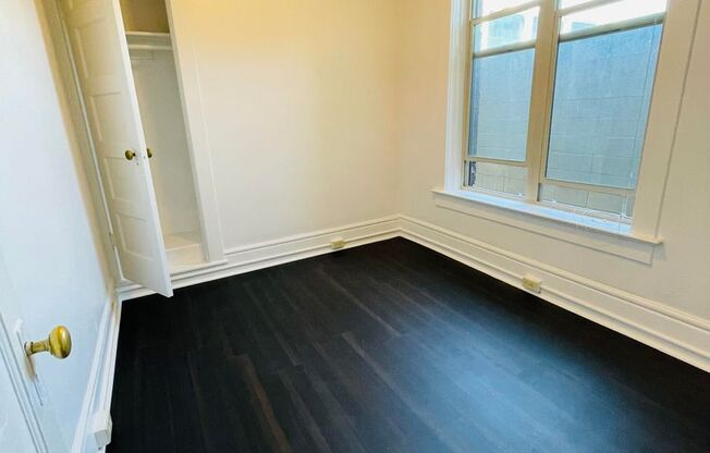 2 beds, 1 bath, 681 sqft, $2,095, Unit 419