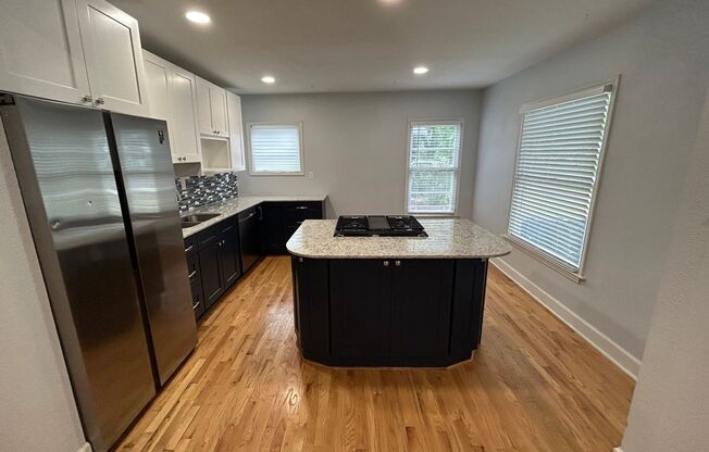 2 beds, 1 bath, $1,395