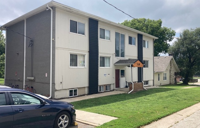 120 KINDRED AVE