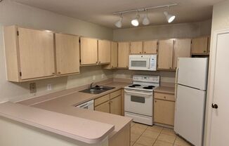 2 beds, 2 baths, $1,700