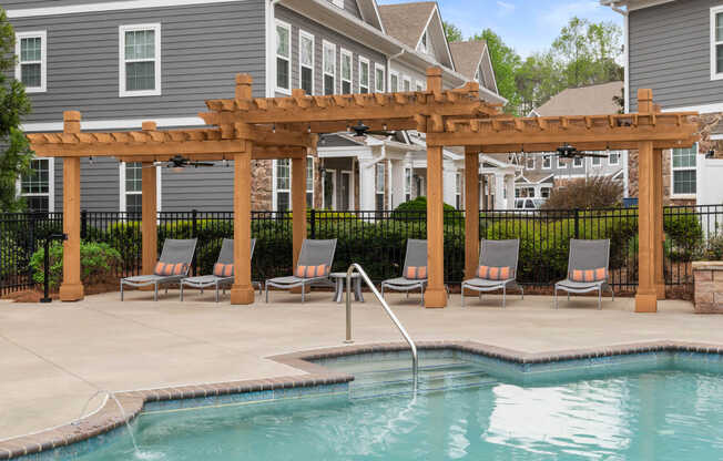Swimming Pool with Poolside Lounge