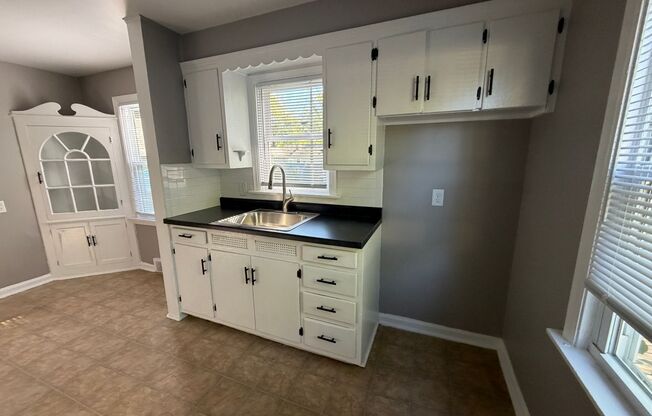 4705 S. Anthony Blvd - Three Bedroom Cape Cod Style Home!