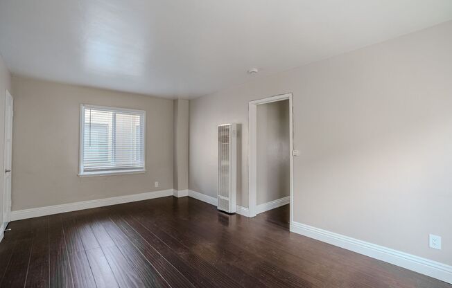 922 E. 2nd St.