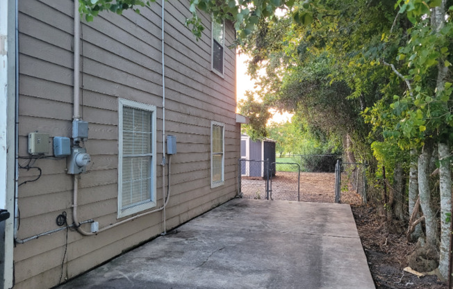 1301 1 Country Rd 247
