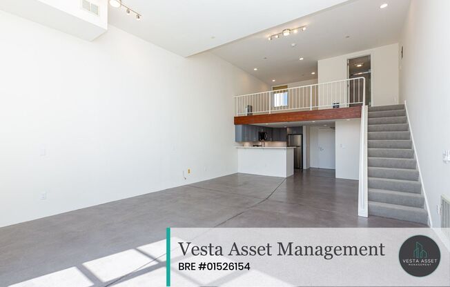 SPACIOUS LIVE/WORK 1 BED/2 FULL BATH LOFT WITH WASHER & DRYER AND PARKING IN INNER MISSION