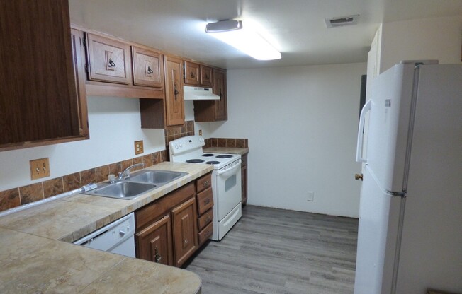 4700 JASMINE CRK LN