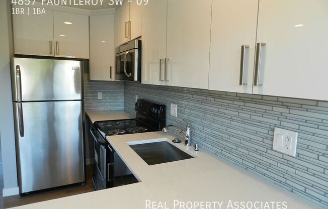 4857 FAUNTLEROY SW