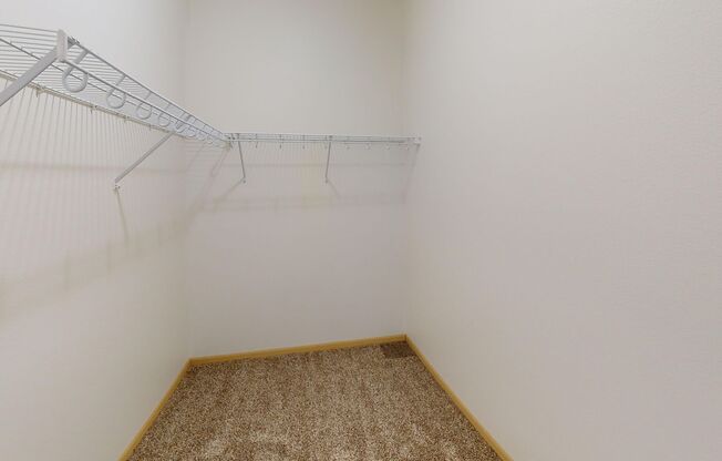3 beds, 2 baths, 1,500 sqft, $1,495, Unit 4685-301