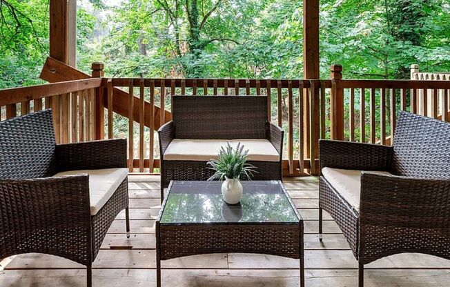 7 beds, 3.5 baths, $7,000