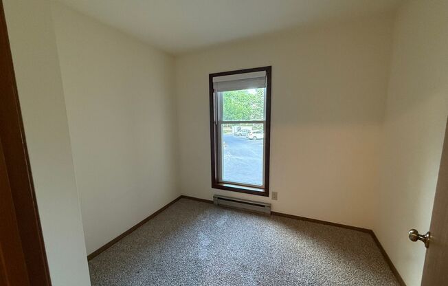 2 beds, 1 bath, 1,070 sqft, $1,745, Unit 7549CD