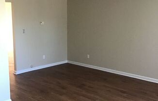 5343 Grand Lake Cres