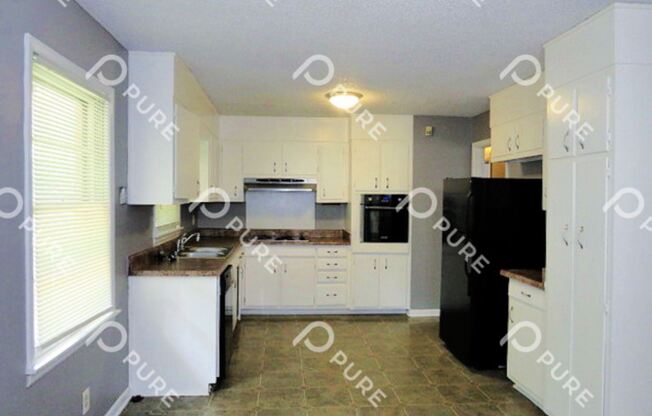 5002 Ortega Circle