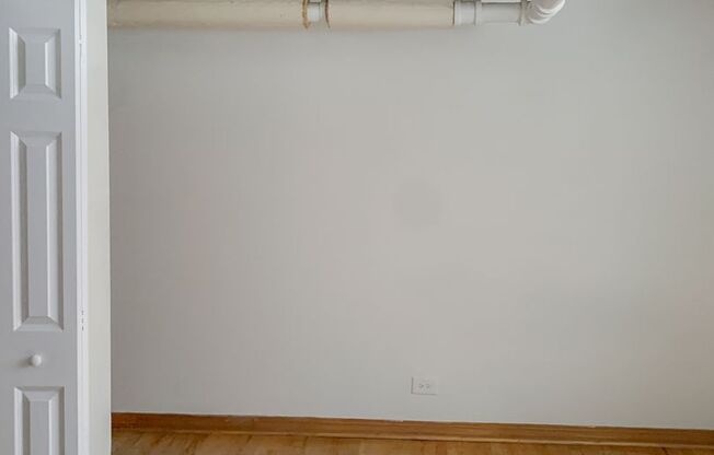 Studio, 1 bath, 375 sqft, $1,335, Unit 2890-G