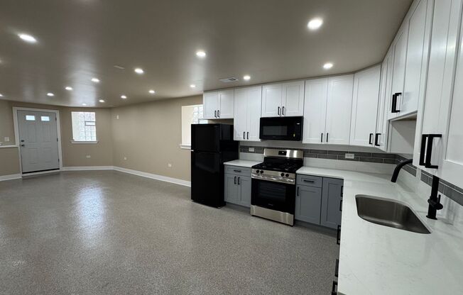 Elizabeth Apartments LLC