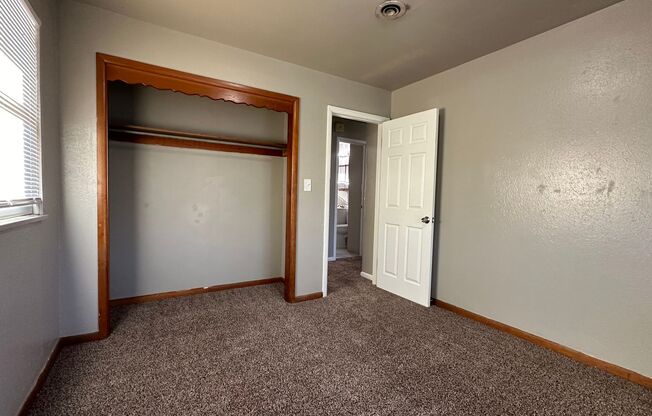 3 beds, 1 bath, $1,245