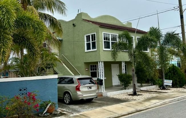132 2 AVE S