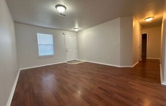 3 beds, 2 baths, $1,825