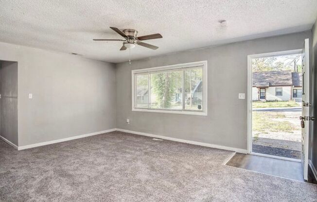 Coming Soon! South KC Home! $1300.00!