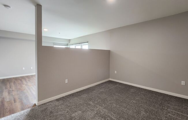 Studio, 1 bath, 604 sqft, $1,895, Unit Apt 302