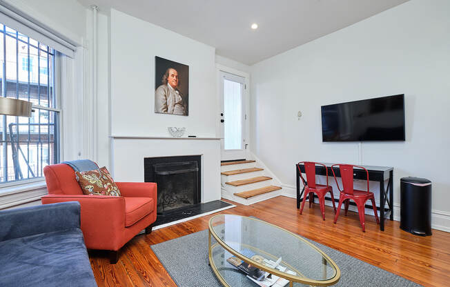 1803 19 ST NW