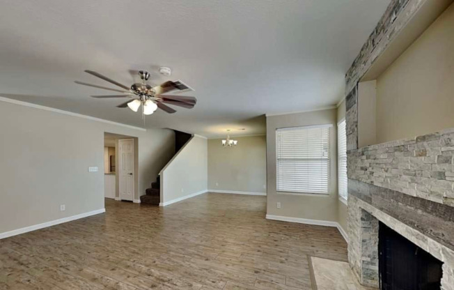 1402 PACIFIC TERRACE DR
