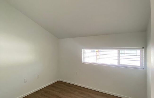 2 beds, 2 baths, 900 sqft, $2,895, Unit 2500-A