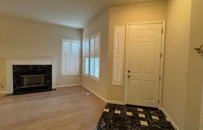 Skyhawk Single Level Beauty