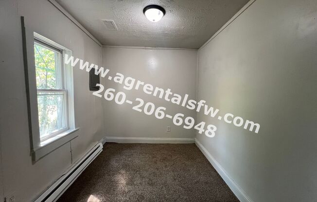 3 beds, 1 bath, $1,085