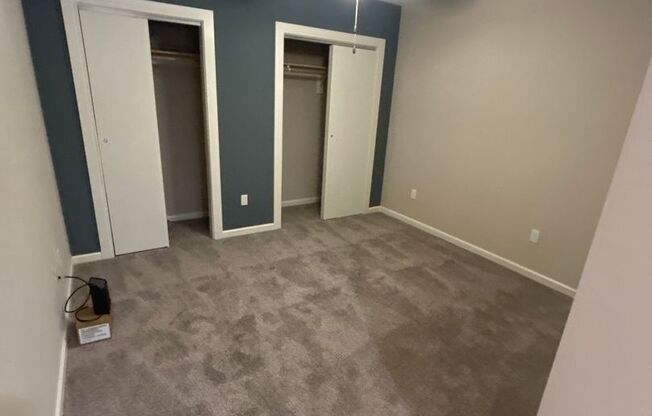 Studio, 1 bath, 500 sqft, $995, Unit 19