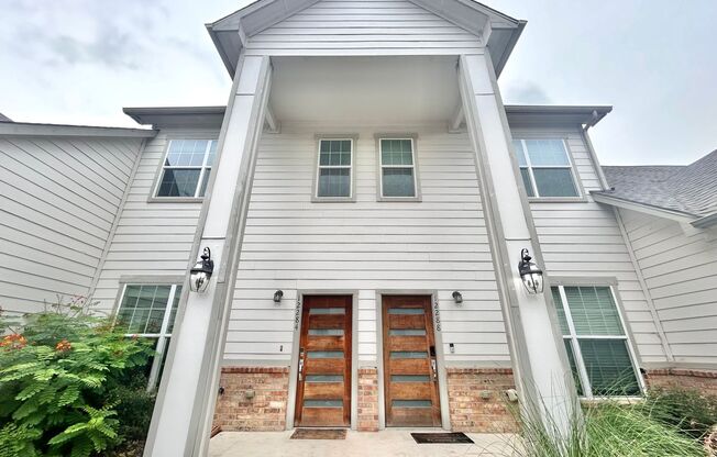Bright & Spacious 2 Bed, 1.5 Bath in Austin!