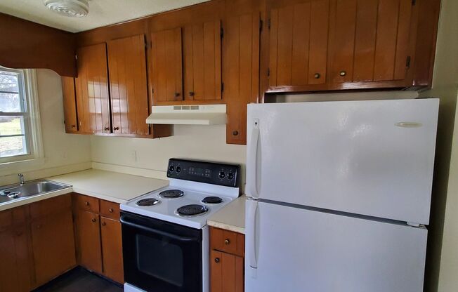 2 beds, 1 bath, $950