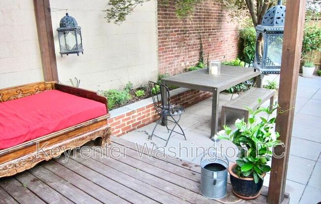 618 Q St NW
