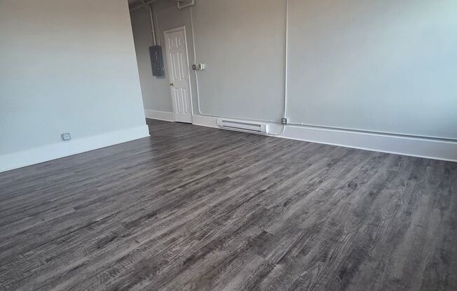 1 bed, 1 bath, 650 sqft, $1,795, Unit 810